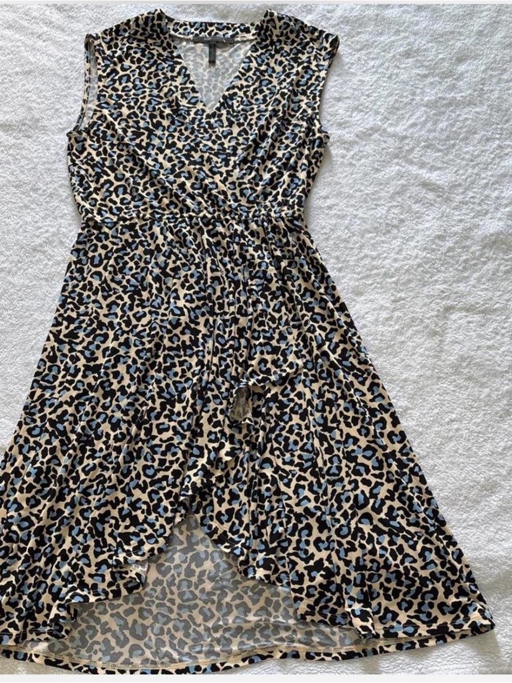 BCBGMaxAzria Leopard Print V-Neck Wrap Dress in Beige, Black & Blue